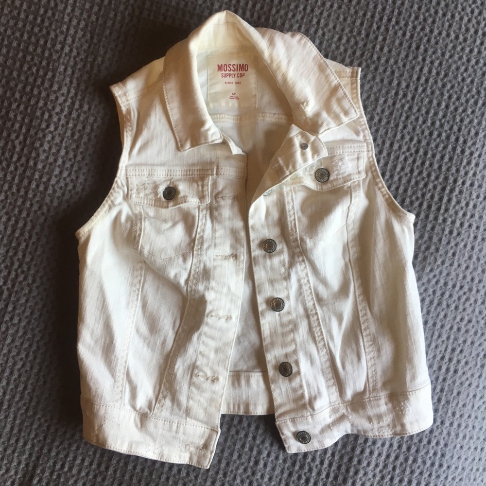 Off-white Vest